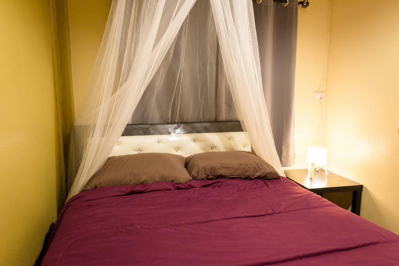 Sleeplizm Hostel (Adults Only) Bangkok Luaran gambar